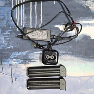 Theragun Pro Massager Charger + 2 Batteries Battery Pre Owned EUC